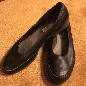 Rockport black leather comfort flats